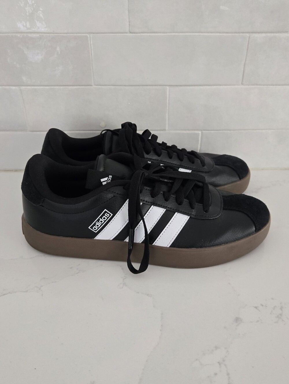 NEW Adidas Women's VL Court 3.0 Sneakers Shoes Core Black Gum Size 9
